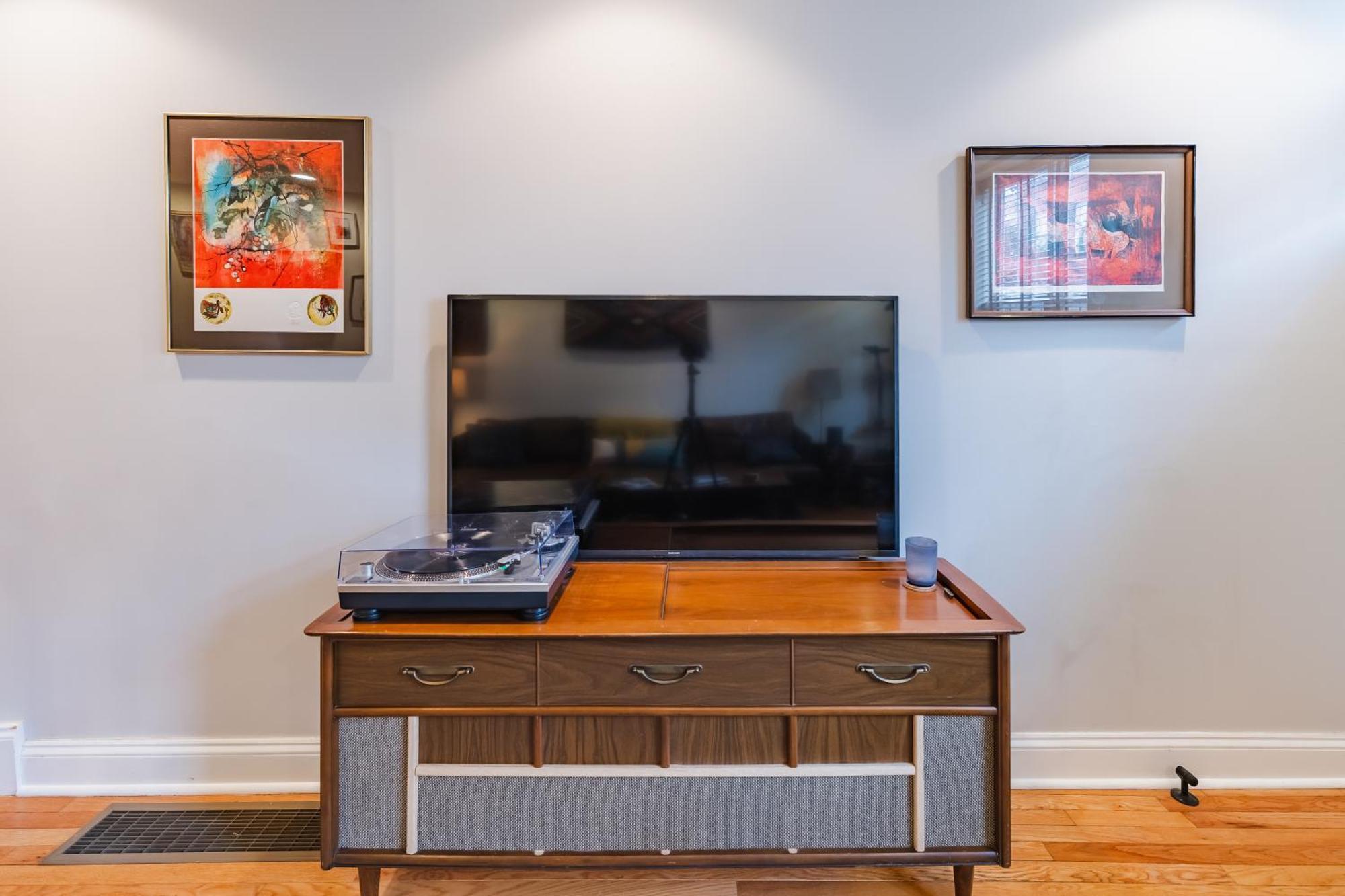 Bedroom In Thoughtfully Decorated East Passyunk Home Philadelphia Exterior foto